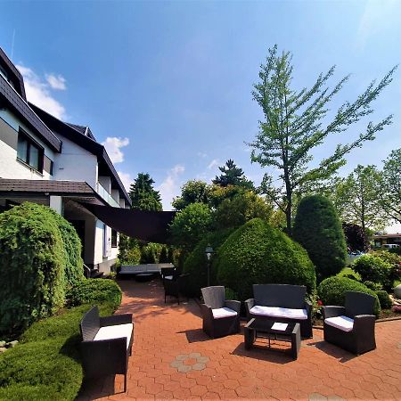 Dreispitz -B&B-Hotel Garni Hofheim am Taunus Exterior photo