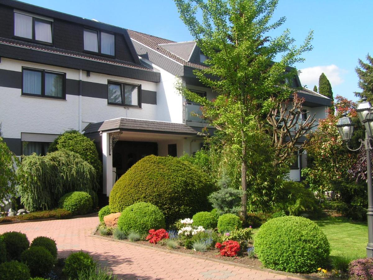 Dreispitz -B&B-Hotel Garni Hofheim am Taunus Exterior photo