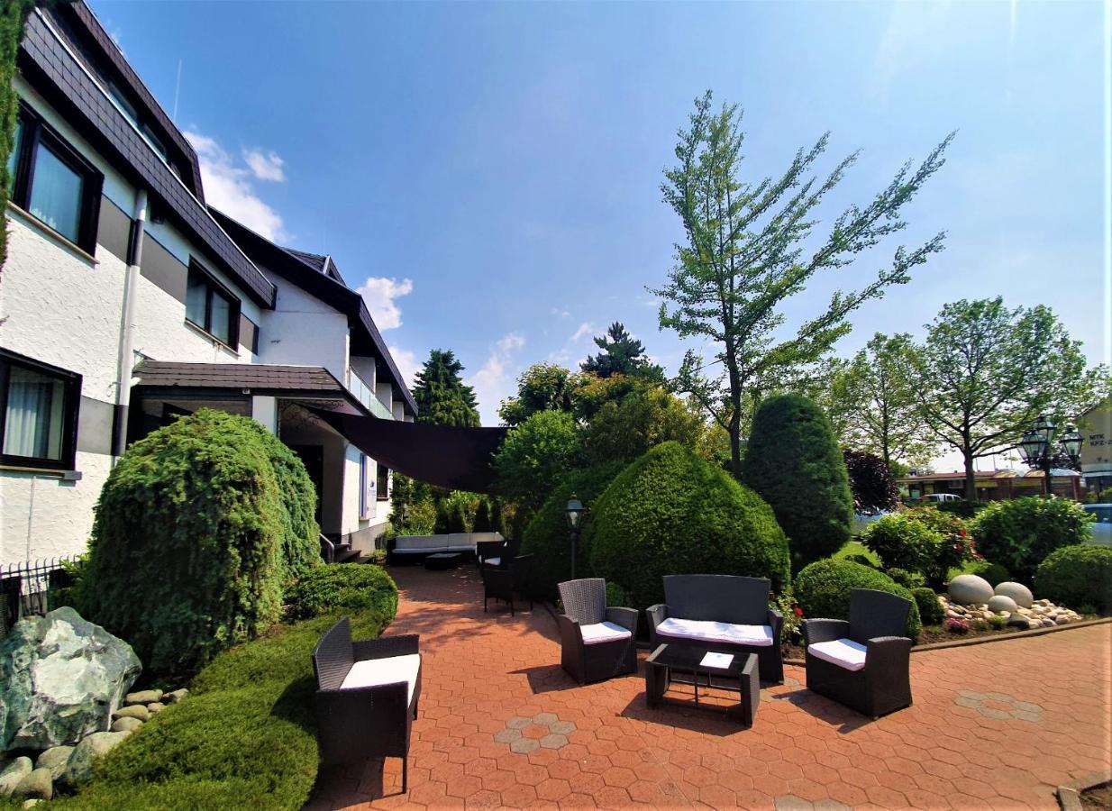 Dreispitz -B&B-Hotel Garni Hofheim am Taunus Exterior photo