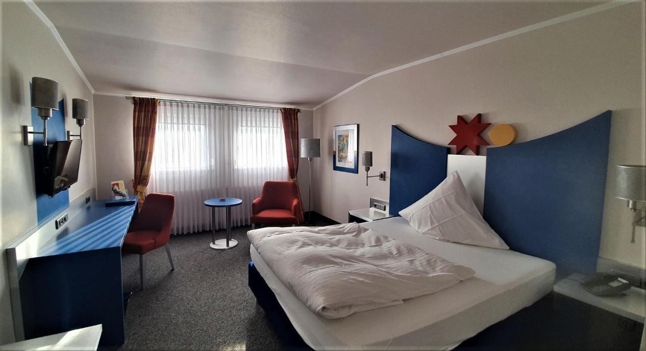 Dreispitz -B&B-Hotel Garni Hofheim am Taunus Exterior photo
